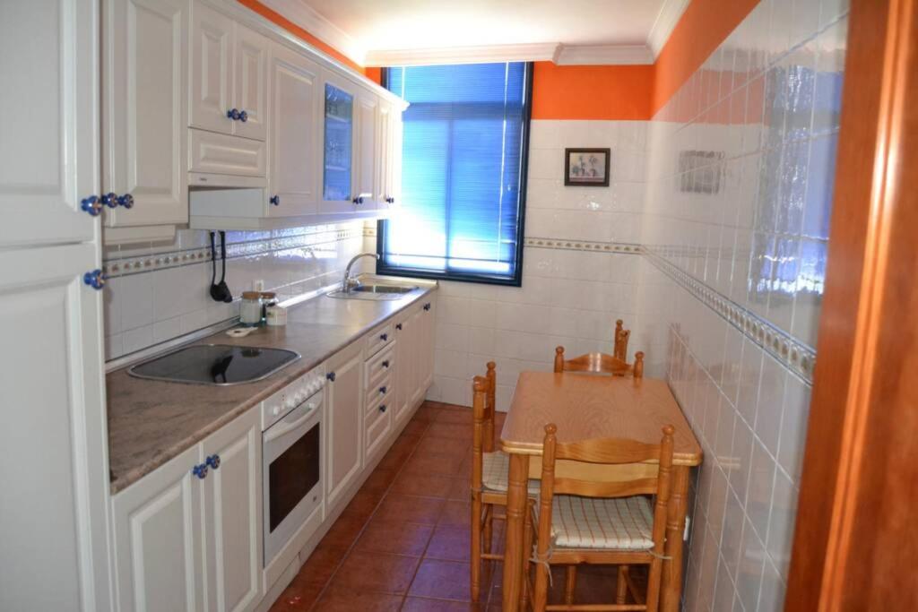 Bonito Y Amplio Piso En ลอสยานอส เด อารีดาเน ภายนอก รูปภาพ